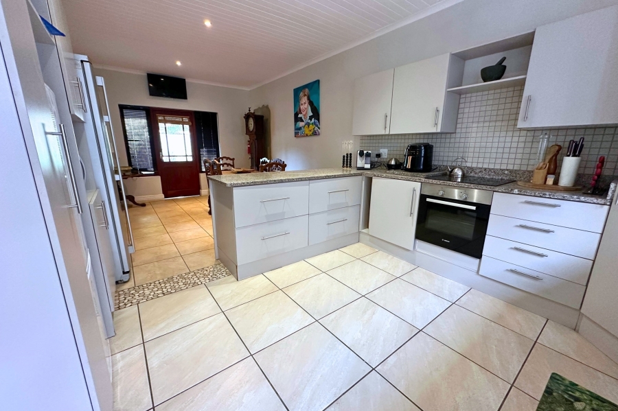 1 Bedroom Property for Sale in Keurbooms Western Cape